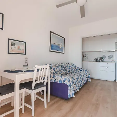 Apartment Eltufeto *