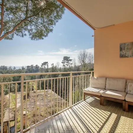 Apartment Eltufeto *